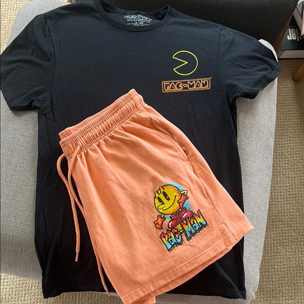 Pac-Man Black T-Shirt and Orange Shorts Set